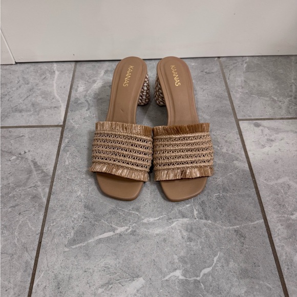 Kaanas Sumatra Frayed Block Heel Sandals - Picture 2 of 3